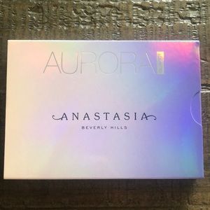 Anastasia Aurora Glow Kit
